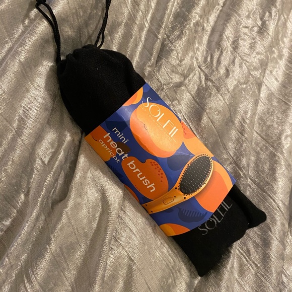 Soliel Mini Heat Brush - Picture 2 of 2